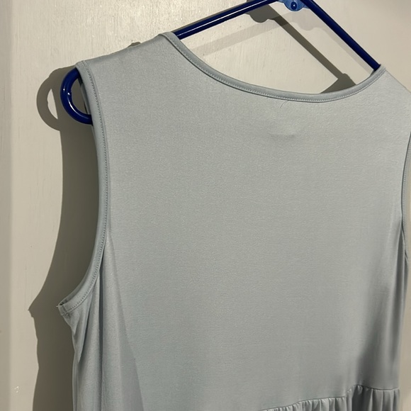 Dress - Picture 11 of 13